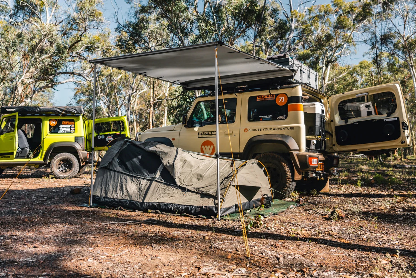 Double Trakker Easy Setup Swag 420gsm Heavy Duty Ripstop Canvas, Ultra Fine Mesh, Aluminium Poles, High Density Foam Mattress, Weatherproof, Durable, Carry Bag with Handles 145x210cm