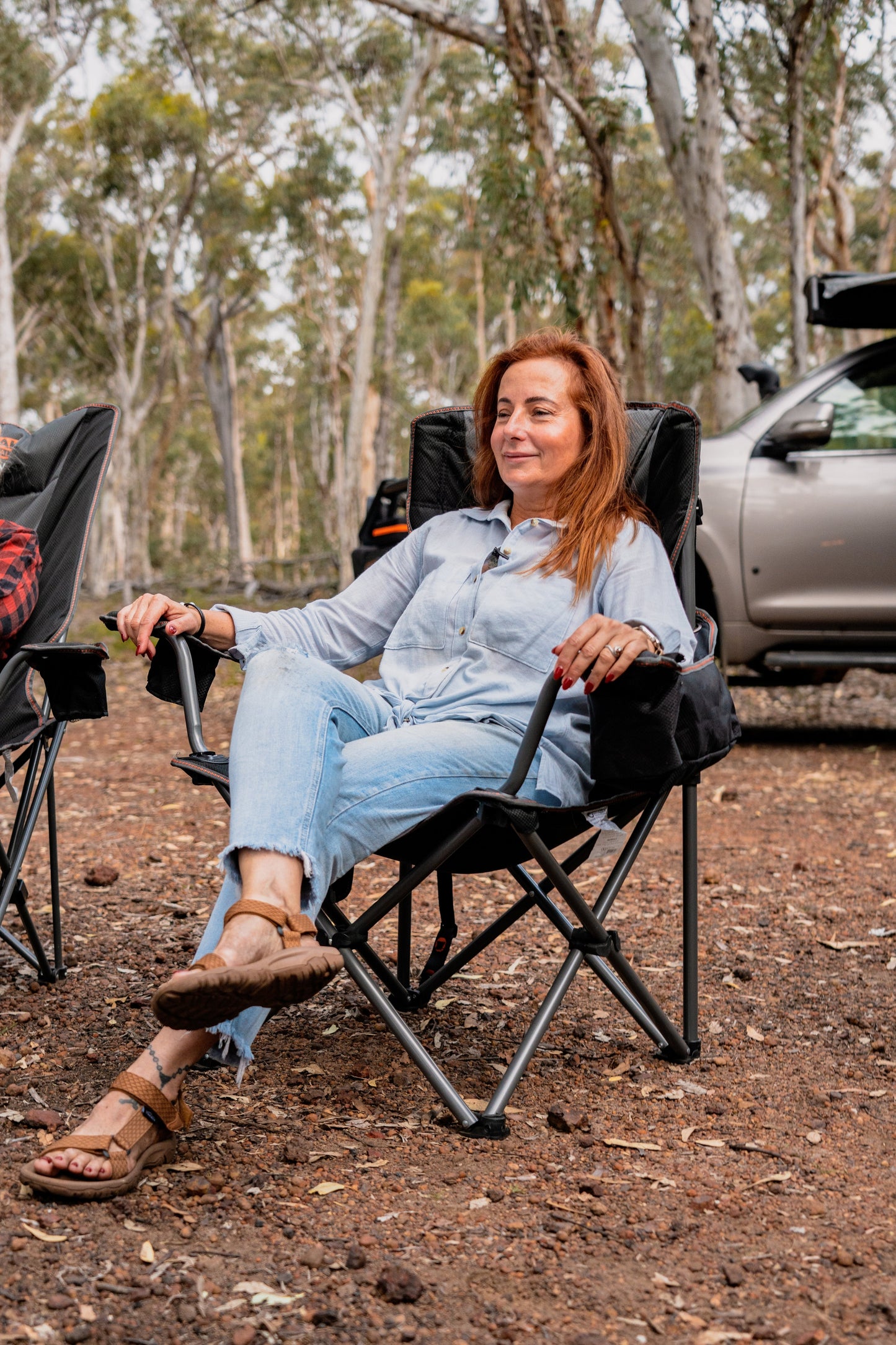 Yardie Deluxe Foldable Arm Chair with Shoulder Strap, Built-in Cooler Storage, Drink Holder, Wine Glass Holder