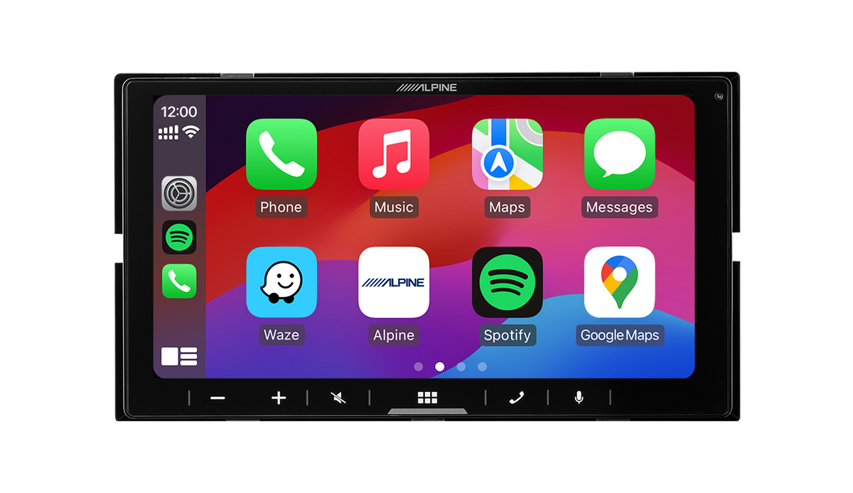 Alpine iLX-W770A – 7” Display – view 2